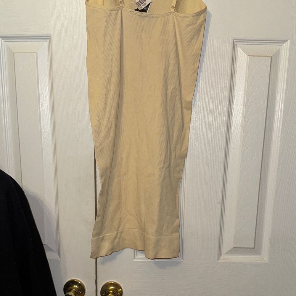 Charlotte Russe Cream Midi Dress - Picture 7 of 7